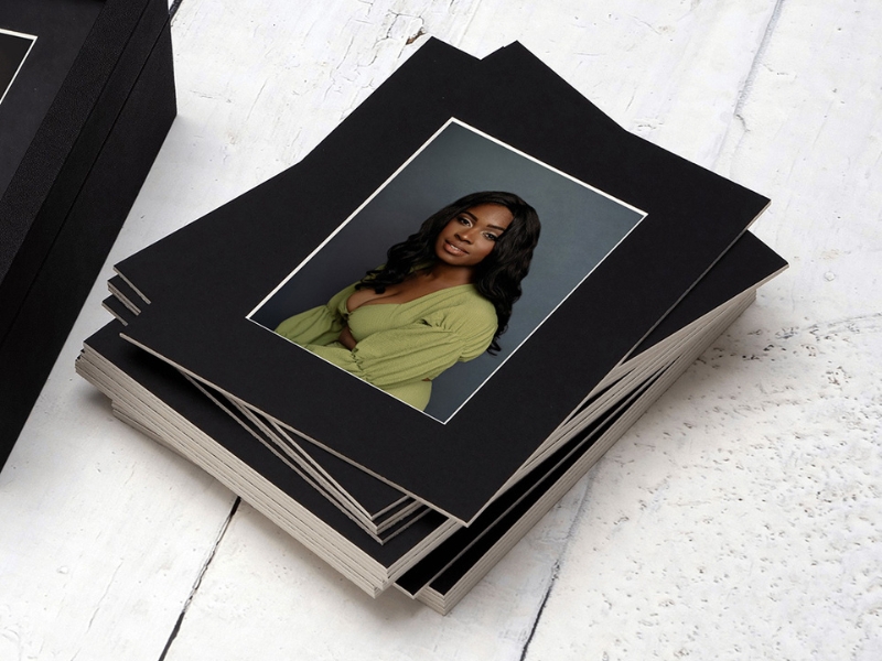 02_gabby-canario-portraits-canvases-albums-studio-az