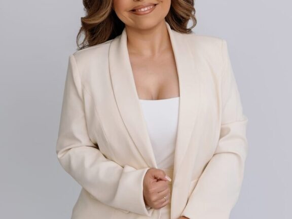 What To Wear For Your Professional Headshots